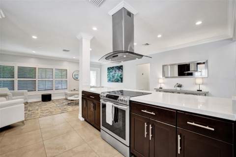 1245 NE 17th Way, Fort Lauderdale FL - photo 11 of 36