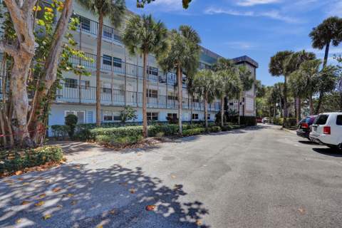 2000 S Federal Highway #307, Boynton Beach FL - photo 19 of 21