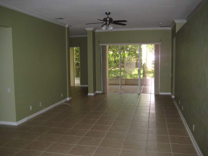 2 bedroom Single Family Residence at 329 Millpond Lane, Casades At St Lucie West Phase 3, Port St. Lucie — photo 3