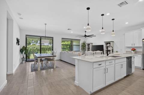1217 Wandering Willow Way, Loxahatchee FL - photo 17 of 84