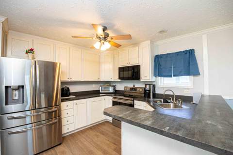 234 Peacock Street, Fort Pierce FL - photo 6 of 19