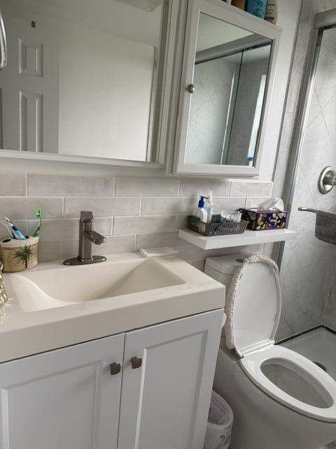 230 N Kent #230, West Palm Beach FL - photo 7 of 13