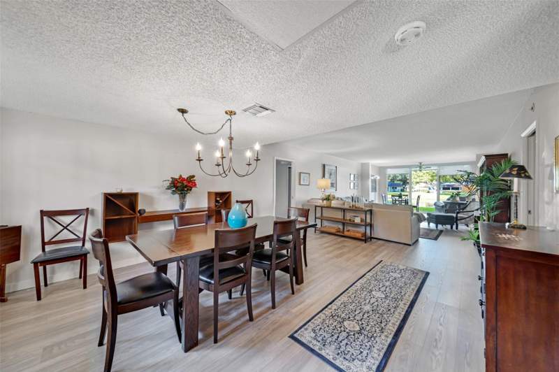 3 bedroom Condominium at 3611 Oaks Clubhouse Drive #104, No 74 Palm-Aire Country Club, Pompano Beach — photo 2