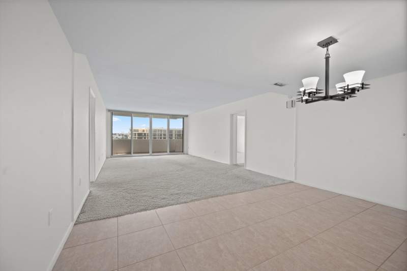2 bedroom Condominium at 2773 S Ocean Boulevard #416, Carlyle House Condo, Palm Beach — photo 2