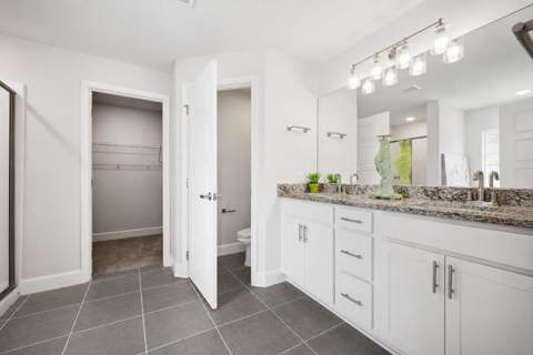 405 NE Airoso Boulevard, Port St. Lucie FL - photo 10 of 22