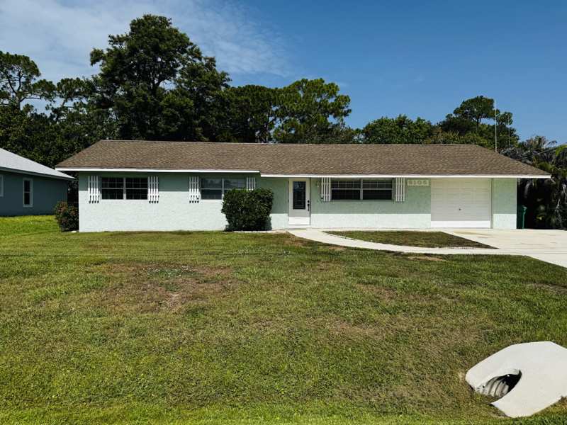 3 bedroom Single Family Residence at 5105 Birch Drive, Indian River Estates Unit 7, Fort Pierce — photo 1