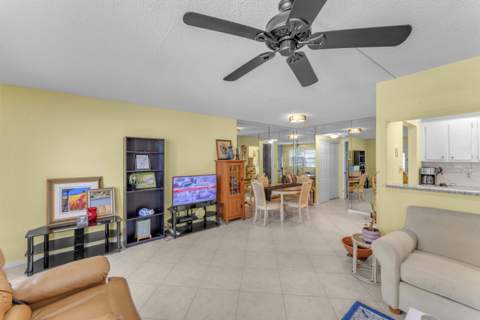9 Prescott A #9, Deerfield Beach FL - photo 22 of 25