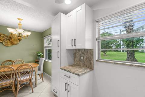 265 Newport R Drive #R, Deerfield Beach FL - photo 6 of 35
