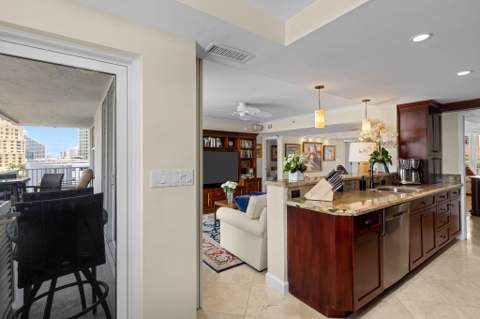 77 S Birch Road #7D, Fort Lauderdale FL - photo 12 of 56