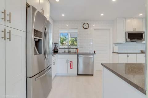 5541 NE 19th Avenue, Fort Lauderdale FL - photo 14 of 29