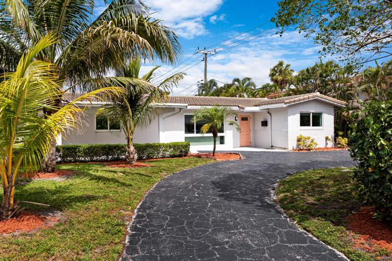 4 bedroom Single Family Residence at 5541 NE 19th Avenue, Coral Ridge Add, Fort Lauderdale — photo 2