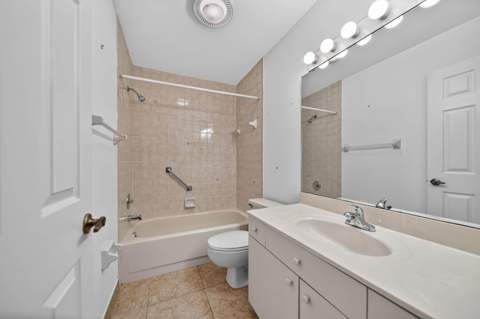 2738 SE Tropical East Circle, Port St. Lucie FL - photo 13 of 22