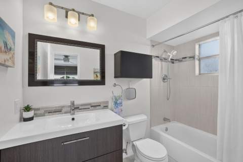4299 NW 16th Street #101, Lauderhill FL - photo 17 of 44