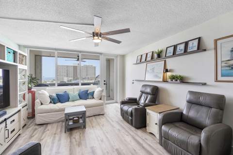 305 N Pompano Beach Boulevard #804, Pompano Beach FL - photo 22 of 99