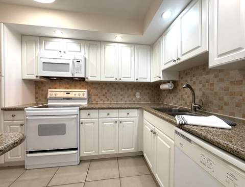 2101 S Ocean Drive #505, Hollywood FL - photo 15 of 32