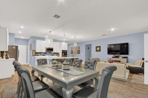 12573 SW Forli Way, Port St. Lucie FL - photo 10 of 33
