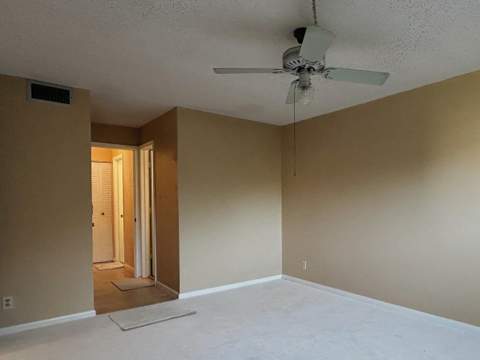 21 Colonial Club Drive #202, Boynton Beach FL - photo 21 of 49