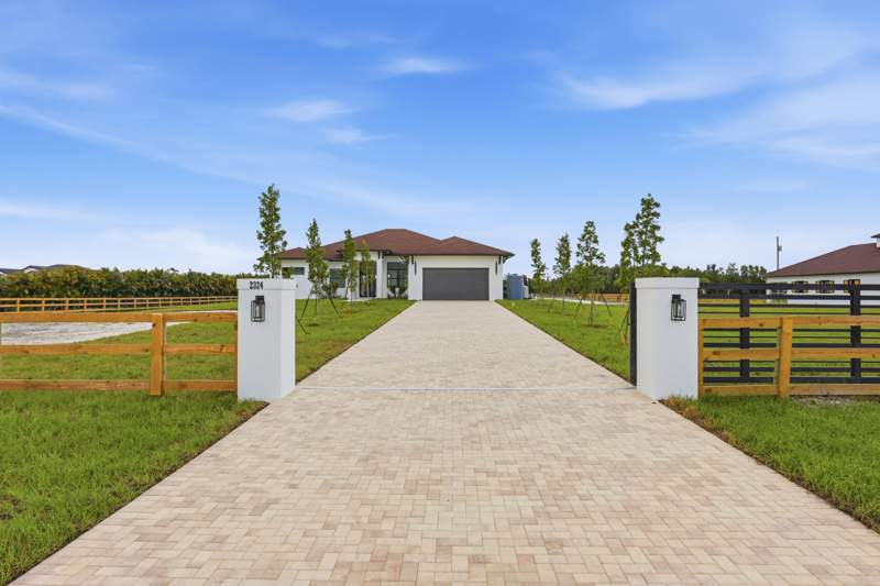 4 bedroom Single Family Residence at 2324 Deer Run Trail, Deer Run, Loxahatchee — photo 2