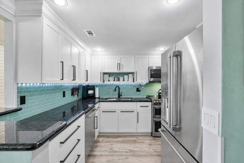2 bedroom Condominium at 305 N Pompano Beach Boulevard #804, Jamaica House Condominium, Pompano Beach — photo 5