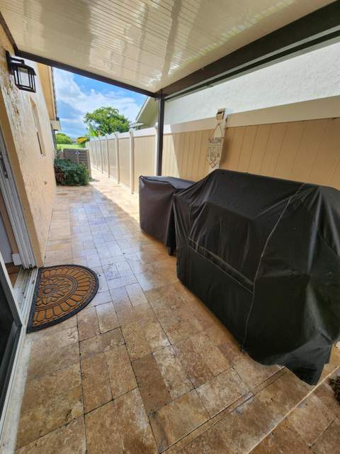 7401 Corkwood Terrace, Tamarac FL - photo 18 of 19