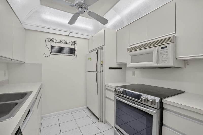 1 bedroom Condominium at 3402 Bimini Lane #F4, Bimini Village B Condo, Coconut Creek — photo 3