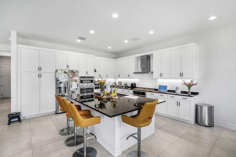 8381 Fishers Island Way, Boca Raton FL - photo 18 of 107