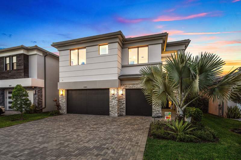 5 bedroom Single Family Residence at 8381 Fishers Island Way, Boca Raton Golf Course Pud, Boca Raton — photo 5