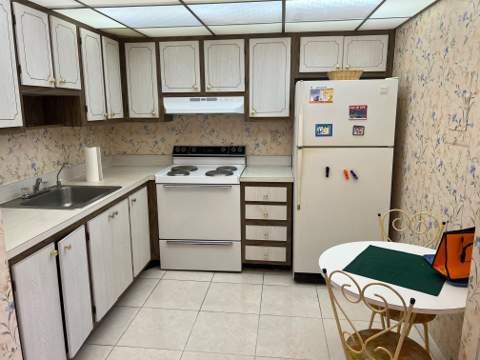 192 Flanders Drive, Delray Beach FL - photo 11 of 24
