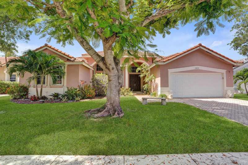 3 bedroom Single Family Residence at 16413 NW 12th Street, Westfork 1 Plat, Pembroke Pines — photo 1