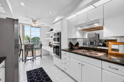 17031 Boca Club Boulevard #104A, Boca Raton FL - photo 10 of 36