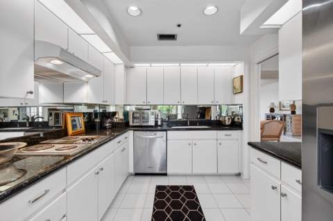 17031 Boca Club Boulevard #104A, Boca Raton FL - photo 8 of 36