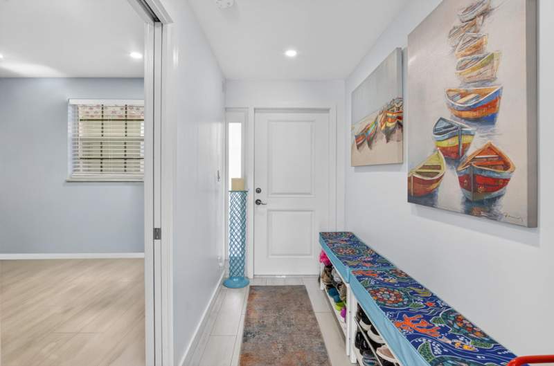 1 bedroom Condominium at 769 Jeffery Street #2-104, French Village Condo, Boca Raton — photo 5