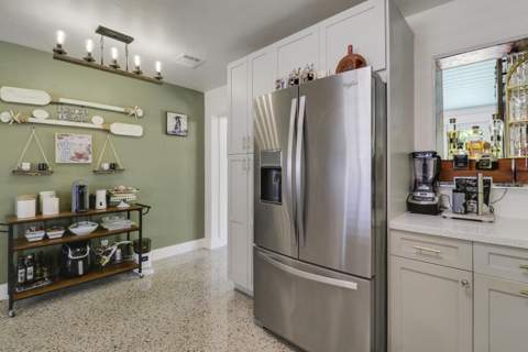 940 Dogwood Road, North Palm Beach FL - photo 16 of 43