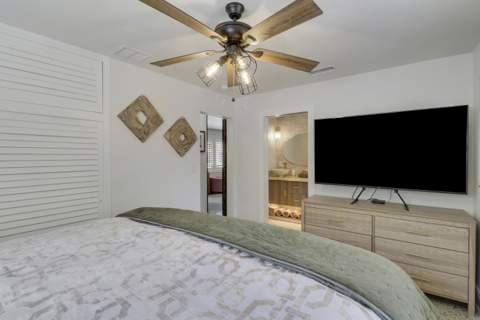 940 Dogwood Road, North Palm Beach FL - photo 23 of 43