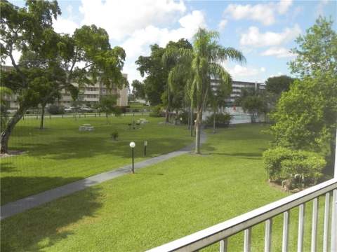4650 Washington Street #207, Hollywood FL - photo 22 of 34