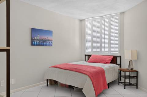 510 N Ocean Boulevard #410, Pompano Beach FL - photo 18 of 29