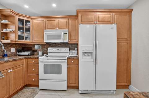 2460 Deer Creek Country Club Boulevard #206-A, Deerfield Beach FL - photo 12 of 32