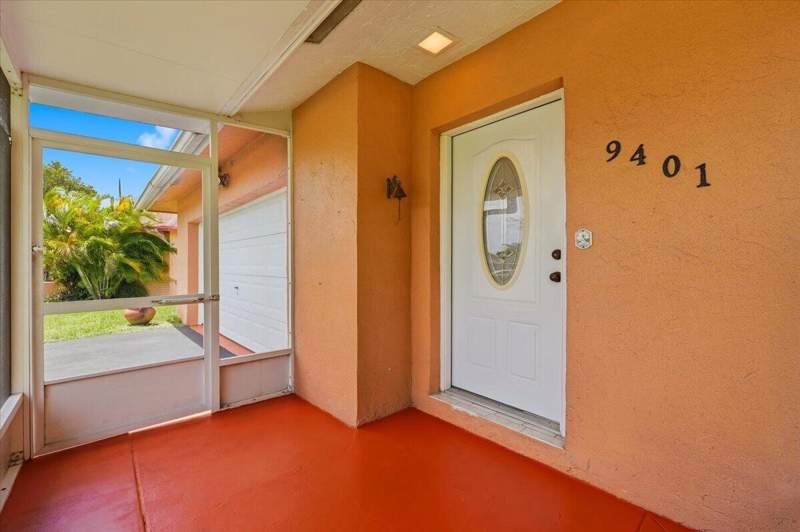 2 bedroom Single Family Residence at 9401 NW 70 Place, Westwood Community 4, Tamarac — photo 5