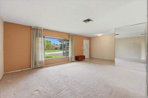 9401 NW 70 Place, Tamarac FL - photo 7 of 28