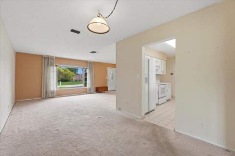 9401 NW 70 Place, Tamarac FL - photo 12 of 28