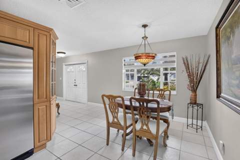 1851 NW 106th Avenue, Pembroke Pines FL - photo 8 of 58