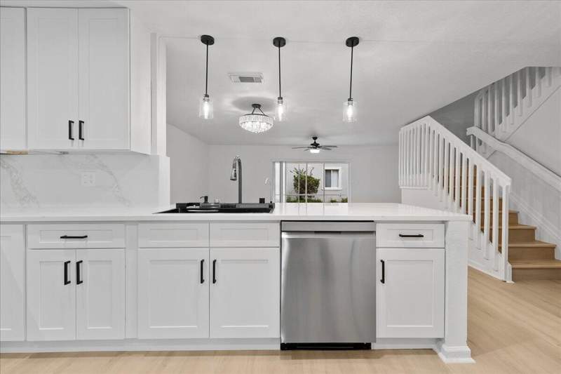 3 bedroom Townhouse at 8128 Big Pine Way, North County Pud 2, Riviera Beach — photo 5