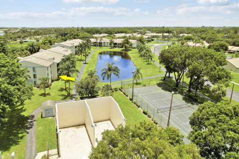 1112 Green Pine Boulevard #G1, West Palm Beach FL - photo 22 of 23