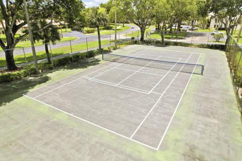 1112 Green Pine Boulevard #G1, West Palm Beach FL - photo 21 of 23