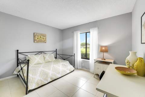 1112 Green Pine Boulevard #G1, West Palm Beach FL - photo 16 of 23