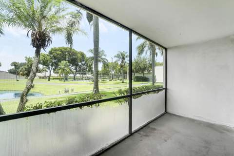1112 Green Pine Boulevard #G1, West Palm Beach FL - photo 19 of 23