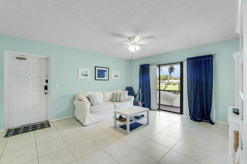 2 bedroom Condominium at 1112 Green Pine Boulevard #G1, Palm Club Village II Condo, West Palm Beach — photo 4