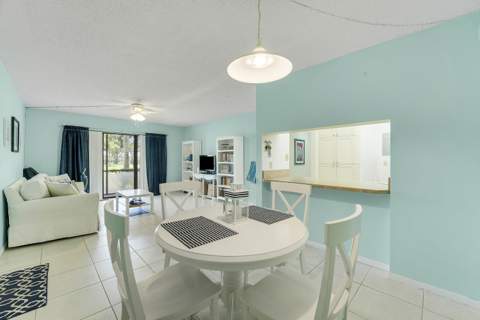 1112 Green Pine Boulevard #G1, West Palm Beach FL - photo 8 of 23