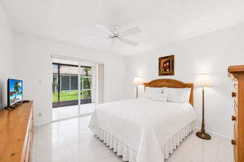 18762 Candlewick Drive, Boca Raton FL - photo 17 of 52