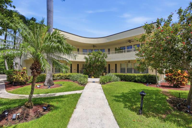 1 bedroom Condominium at 202 Gleason Street #6, Crest Condo, Delray Beach — photo 2